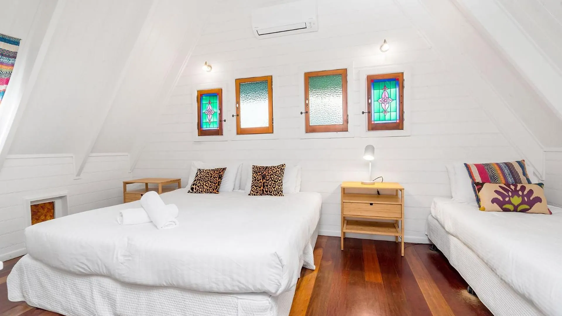 A Perfect Stay - Longhouse Byron Bay